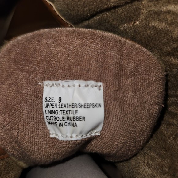 RJS Fuzzies Genuine Wool Ladies Champ Comfy Sneaker Boots - Picture 6 of 7